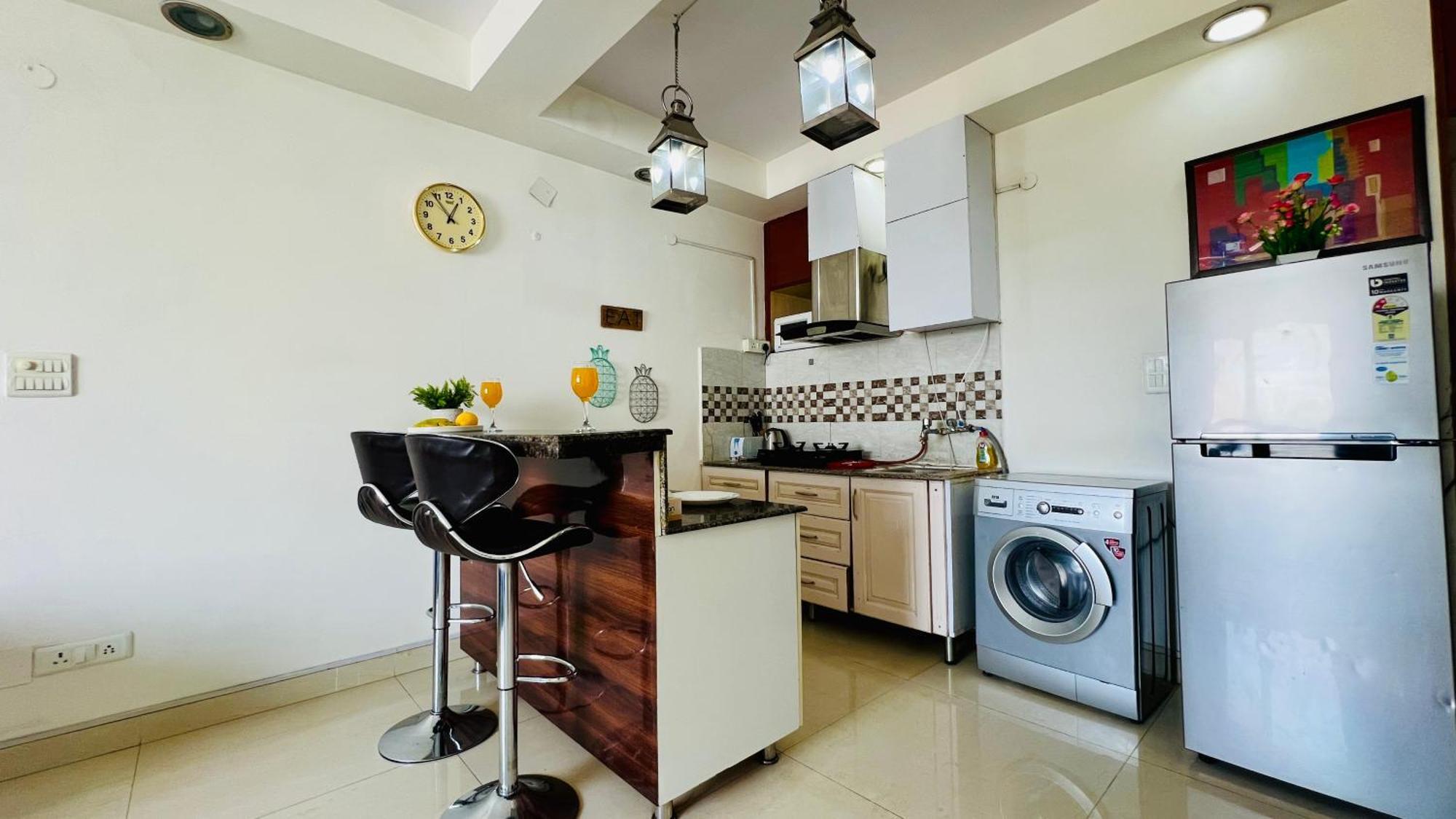 Olive Serviced Apartments - Defence Colony Yeni Delhi Oda fotoğraf